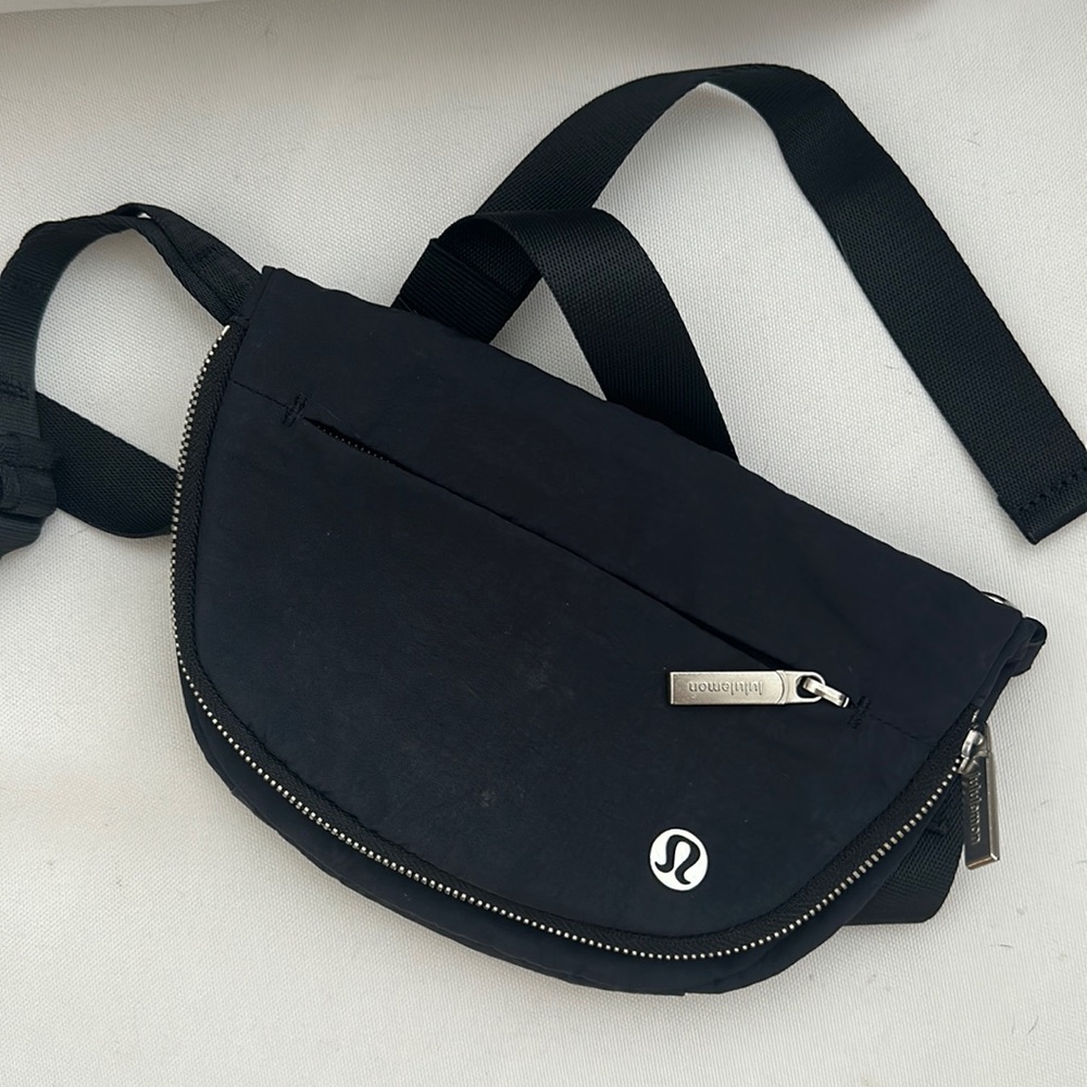 Lululemon Fanny Pack Purse